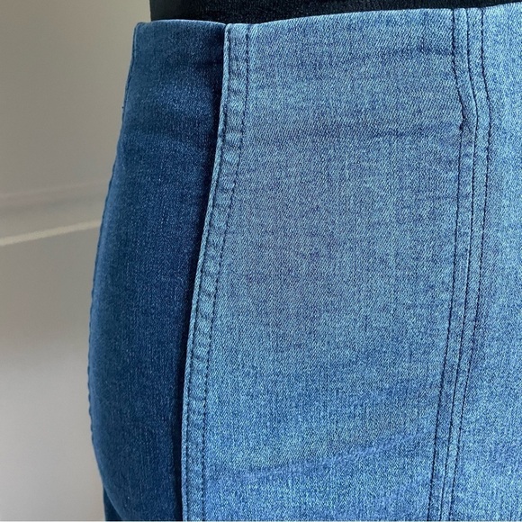 Free People Two Tone Multi Panel Stretch Denim Zip Back Mini Skirt EUC Size 0 - Picture 7 of 12